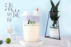 当你犹豫时，他的【瑞幸咖啡加盟店】在半年内已回本！